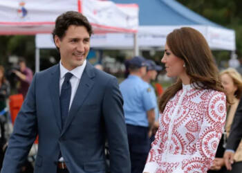 In 2022, Canadians worked tirelessly to make ends meet. While Trudeau was enjoying skiving!