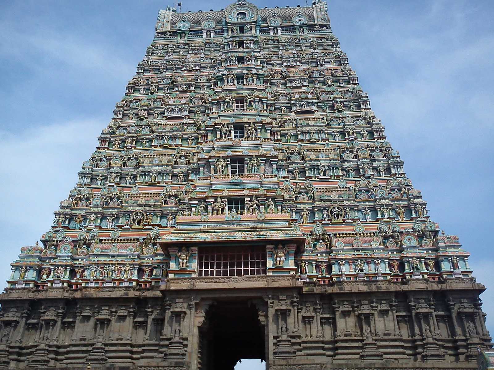 Nellaiappar Temple entry gate 