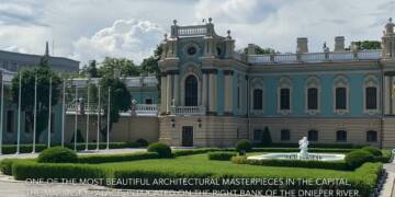 Mariyinsky Palace park