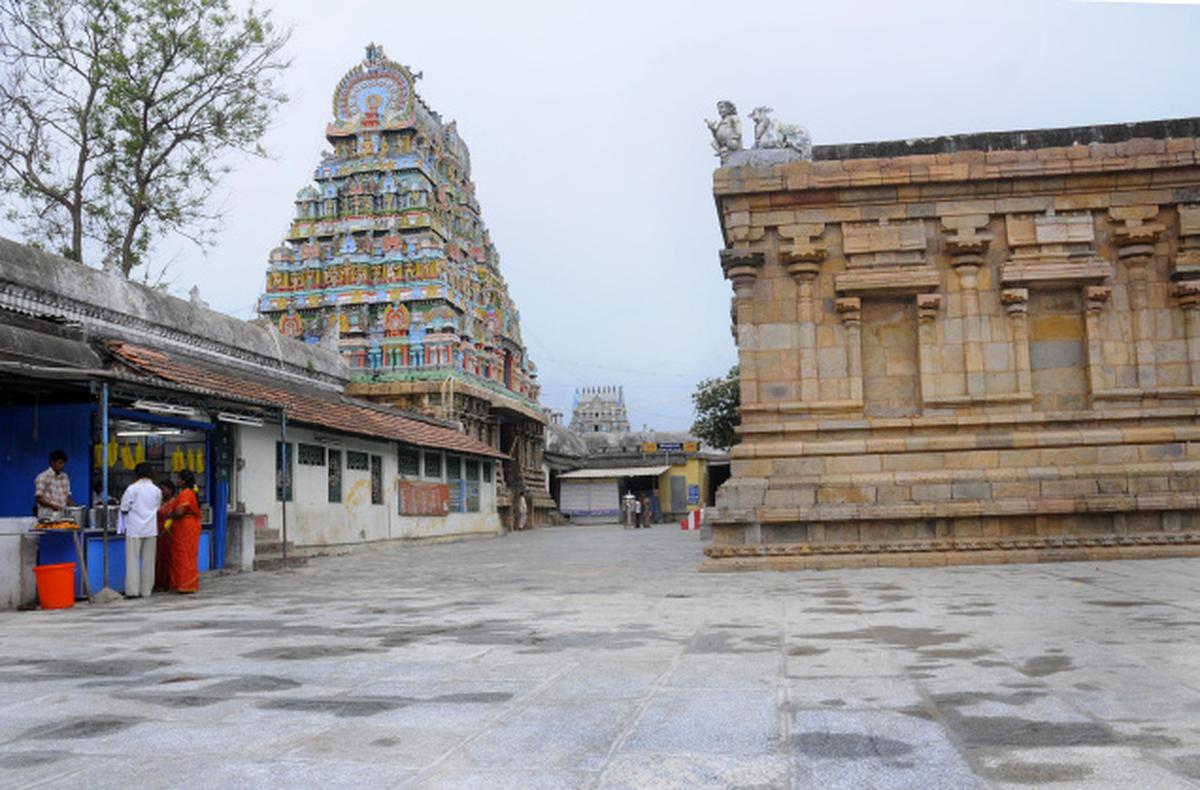 Thirunageswaram Temple Campus