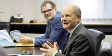 Wolfgang Schmidt: The Mastermind Behind Baerbock and Scholz’s rift