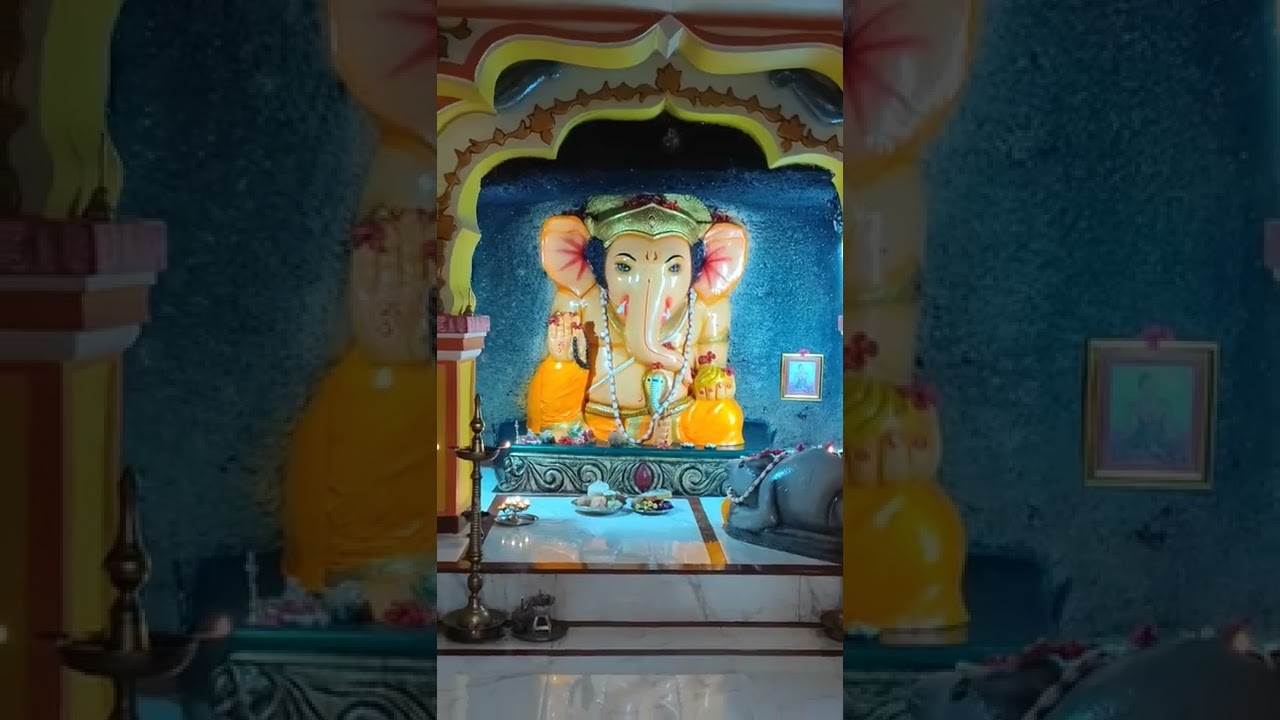 Redi Ganapati Mandir Ratnagiri Darshan
