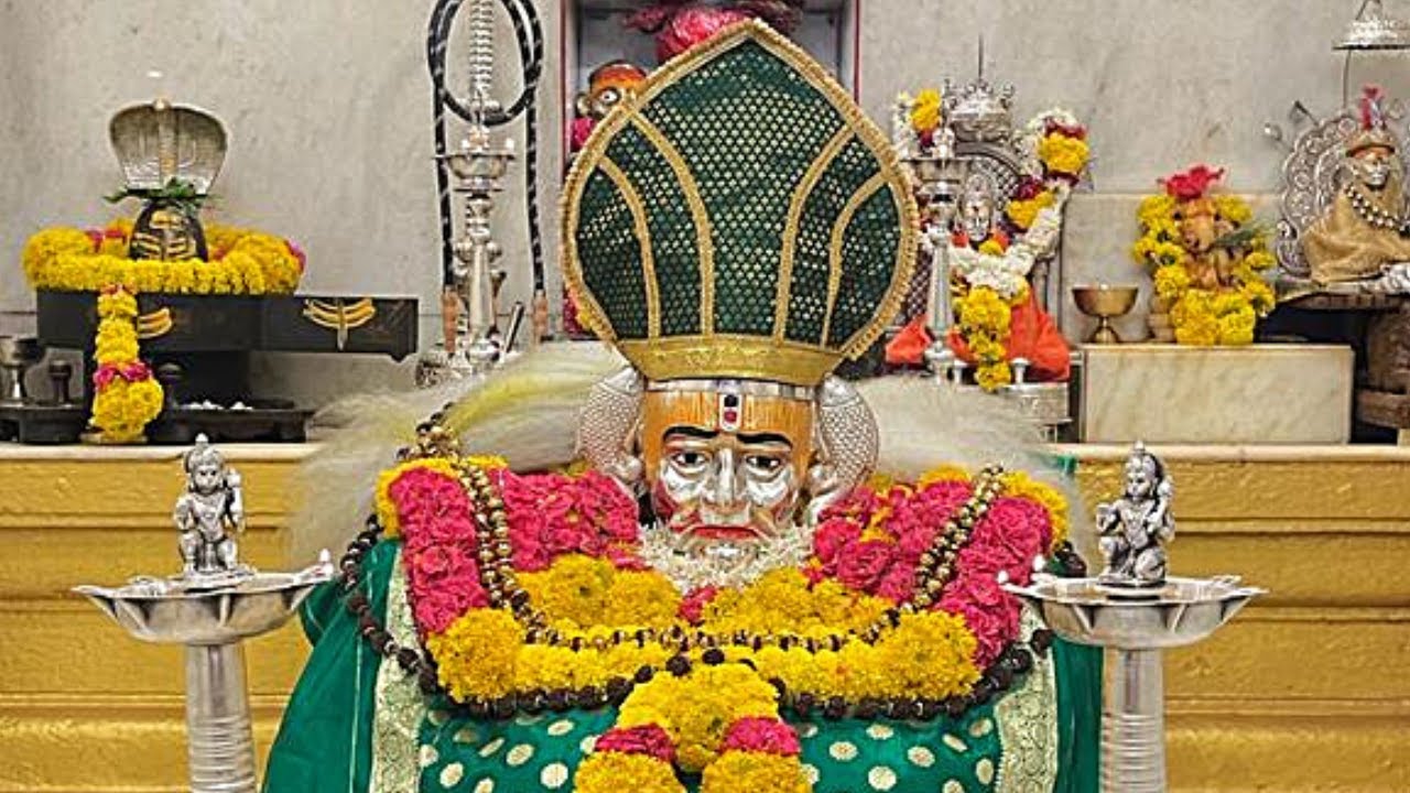 Swami Samarth Mandir Akkalkot IDOL