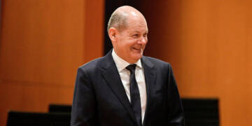 Germany stupidly follows Canada’s model for fixing worker shortage!