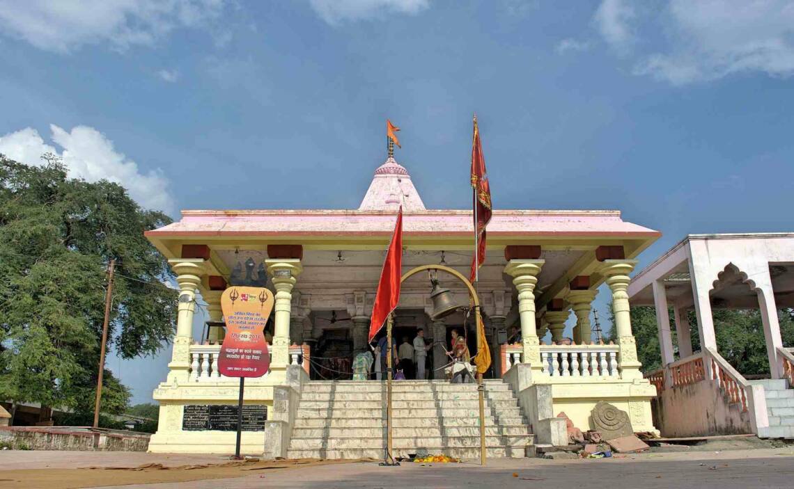 Kaal Bhairav Temple Ujjain History In Hindi Kalbhairav Mandir Ujjain, Timings, History, Guide and How to reach