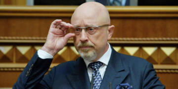 Ukraine’s Defence Minister Ruins Zelensky’s PR Campaign with a Mic-Drop