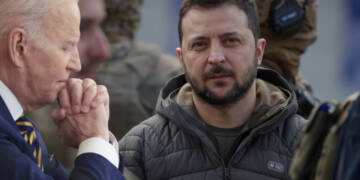 A Politically Entrapped Biden is Losing Patience with Volodymyr Zelensky