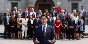 Political Mutiny? Trudeau’s Ministers are Turning Against the Sinking Liberal Leader