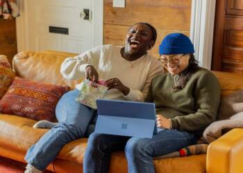 How to Build Strong Friendships in College