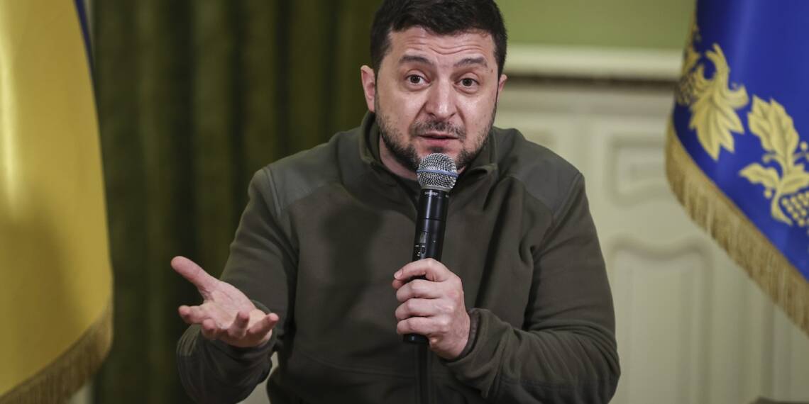 Ukraine INITIATING a new counteroffensive ON PAPER