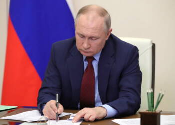 Putin Explains the Collapse of Peace Talks with Ukraine