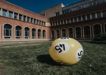 Holiday Lotteries and Their Cultural Significance in Europe