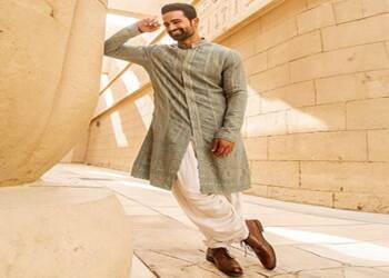 Look all Festive and Glam with Embroidery Kurta for Men