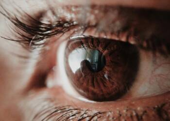 Eye Health Considerations When Using Night Vision Goggles Regularly