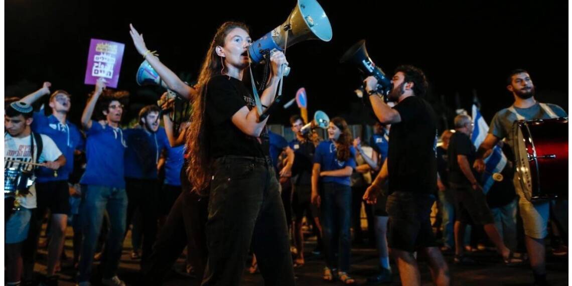 Netanyahu’s leadership is under fire as the hostage crisis drives public anger and political uncertainty.