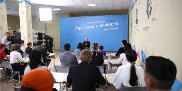 Putin Staunchly Defends Russian Advance Despite Kursk Incursion