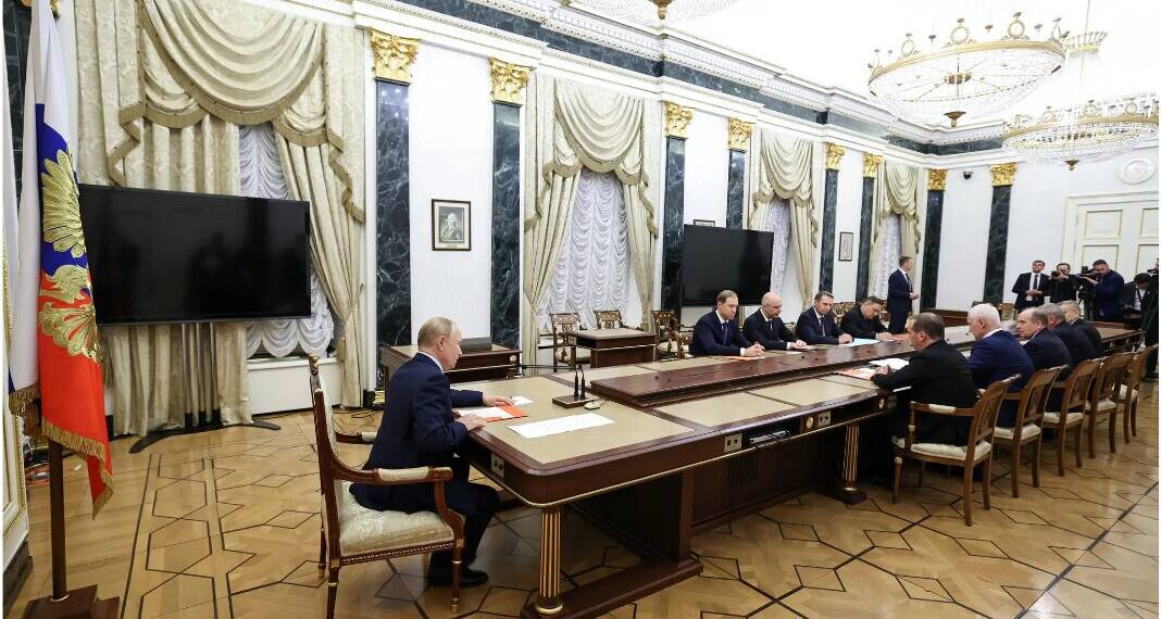 Putin unveils Russia’s new nuclear doctrine