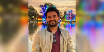 Designing Intuitive User Interfaces with Predictive Modeling: Enhancing UX in Complex Applications