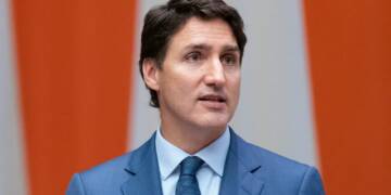 Trudeau May Resign…. To Trick Canadians Again