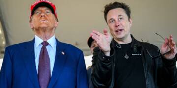 Musk shuts down extremist MAGA