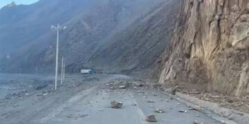 Huge 7.1 magnitude quake rocks Tibet, as nearly a hundred feared killed