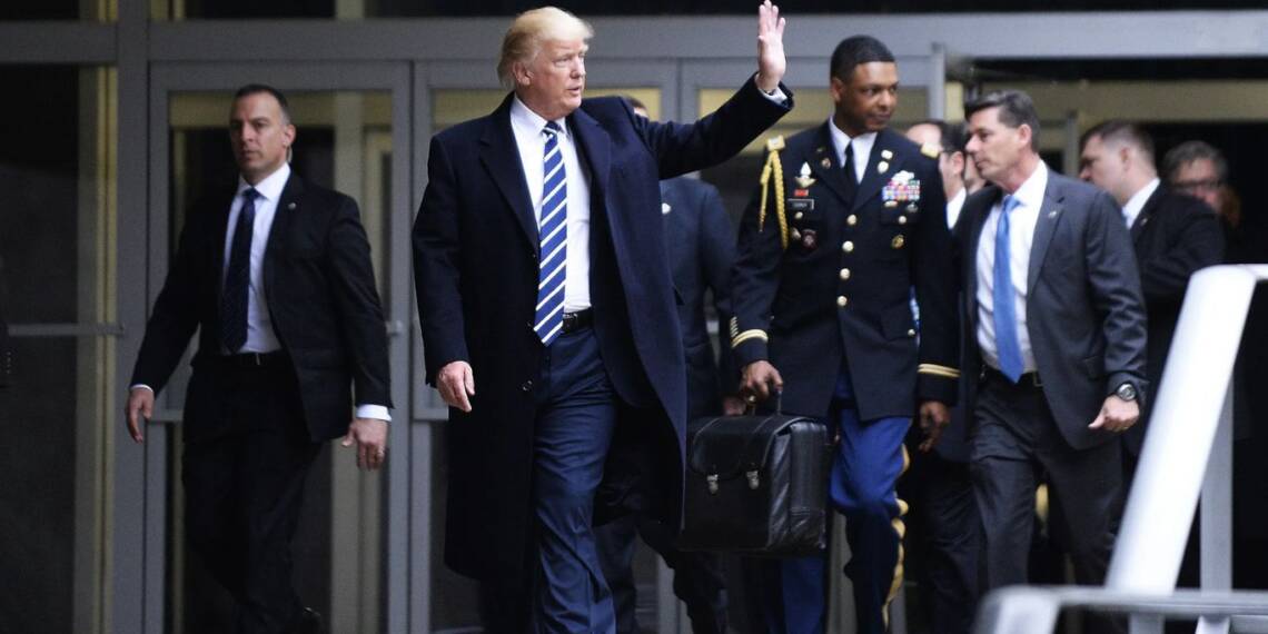 Donald Trump brings the hammer down on the CIA