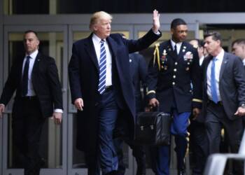 Donald Trump brings the hammer down on the CIA