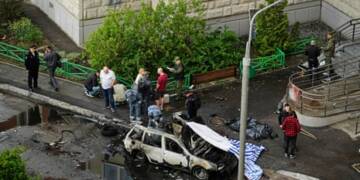 Russian General asassinated in blast, Russia furious with Ukraine