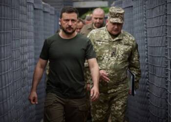 Zelensky agrees to hold sham online elections