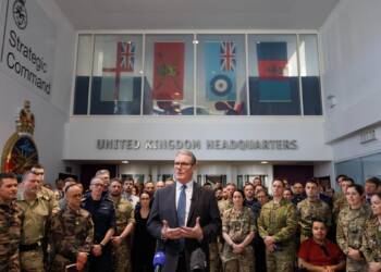 UK to go on the offensive, will initiate cyberattacks on Russia and China