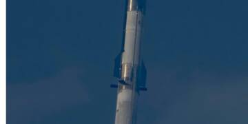 Starship’s Mission to Mars: The Challenges and Triumphs of SpaceX’s Super Heavy-Lift Rocket