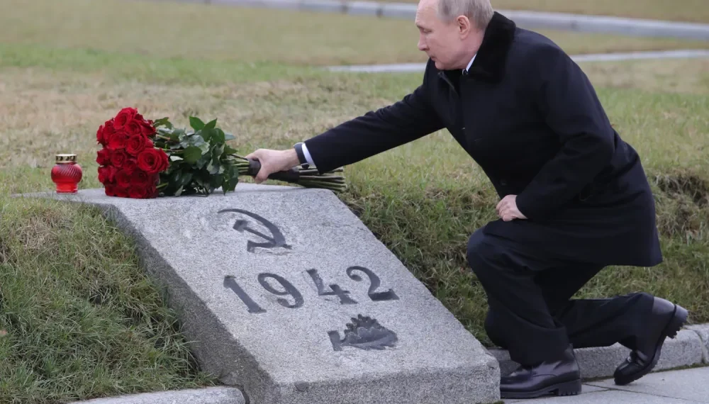 Putin slams ‘Neo-Nazi’ Ukrainians for destroying Russian world war monuments