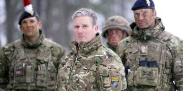 UK prepares $8bn missile program, defence secretary says UK getting ready for war with Russia