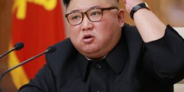 North Korea Fires Missiles Ahead of APEC Summit, Sparks Global Alarm