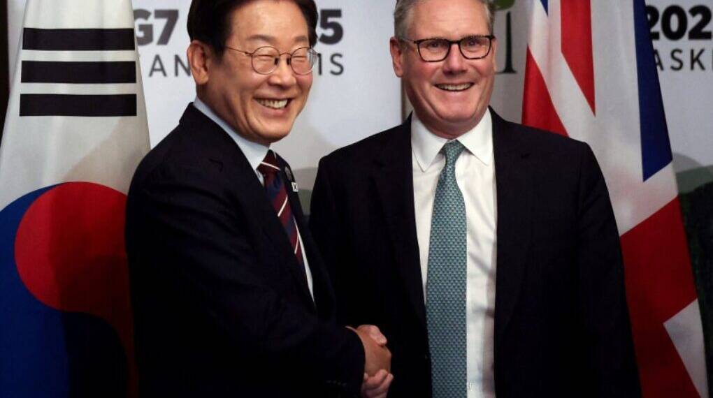 UK PM Starmer Mistakenly Greets Interpreter Instead of South Korean President at G7 (photo credit: the sun co.uk)