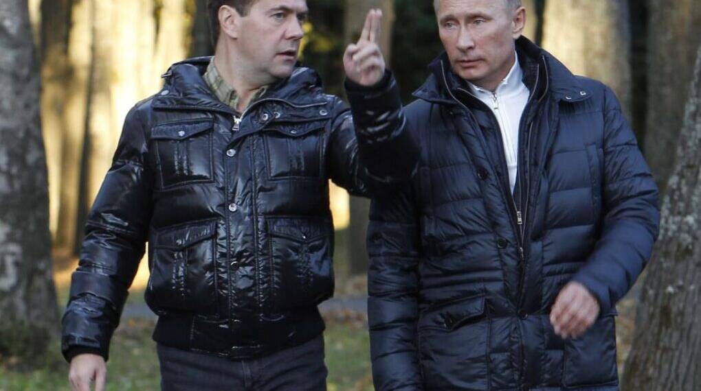 "Russia can use weapons that a bomb shelter won't protect against. Americans should also keep this in mind", Dmitry Medvedev responded to Zelensky's BOMB SHELTER remark