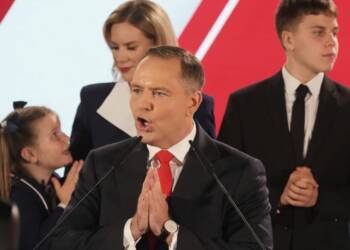 Poland Prepares to Evacuate National Artworks Amid Russian Invasion Fears