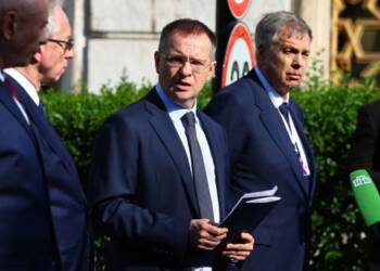 Medinsky: Russia to Transfer 6,000 Bodies to Ukraine, Prisoner Exchange Planned