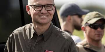 Poland Threatens to Shut Down Key NATO Arms Route to Ukraine Amid Tensions (Photo credit: Bloomberg)