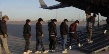 U.S. sends third-country deportees to Eswatini, Africa’s last monarchy—raising legal, political, and human rights concerns.