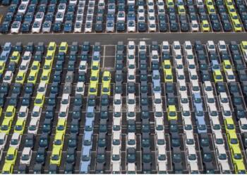 China Tightens Grip on EV Battery Tech with New Export Restrictions