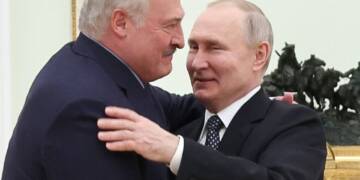 Belarusians Get Voting Rights in Russia