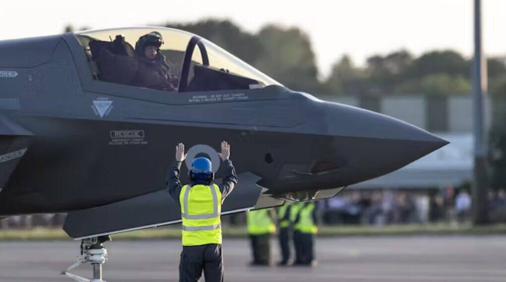 British F-35B Grounded in Kerala for 5 Weeks Finally Takes Off