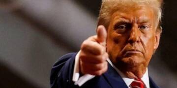 Trump Says ‘Stop the Horrible Invasion’: Should Europe be Listening To this Anti-Immigration Warning?