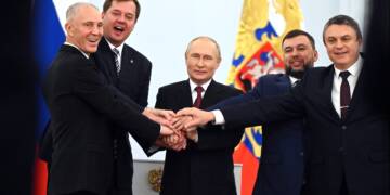 Putin continues his march, now Luhansk announced as 100% liberated region of Russia