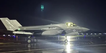 UK Engineers struggle to repair stranded F-35 jet, fear New Delhi could access tech, as India starts charging parking fees