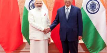 “Dragon and Elephant Must Walk Together,” Xi Tells Modi at SCO Summit
