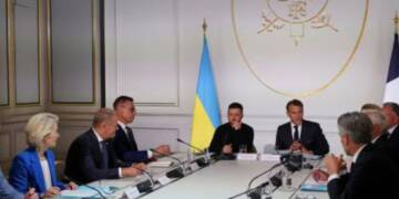 Macron says 26 countries pledge approx 30k troops as a "Reassurance Force" for Ukraine, after Russia-Ukraine ends." Among the security guarantees is Ukrainian membership in the EU. Will Putin agree?