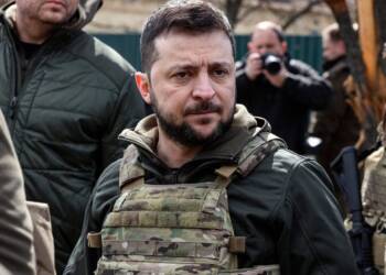 Ukraine Erupts: 90% of Citizens Say They Have the Right to Criticize Zelensky — Martial Law Faces Revolt”