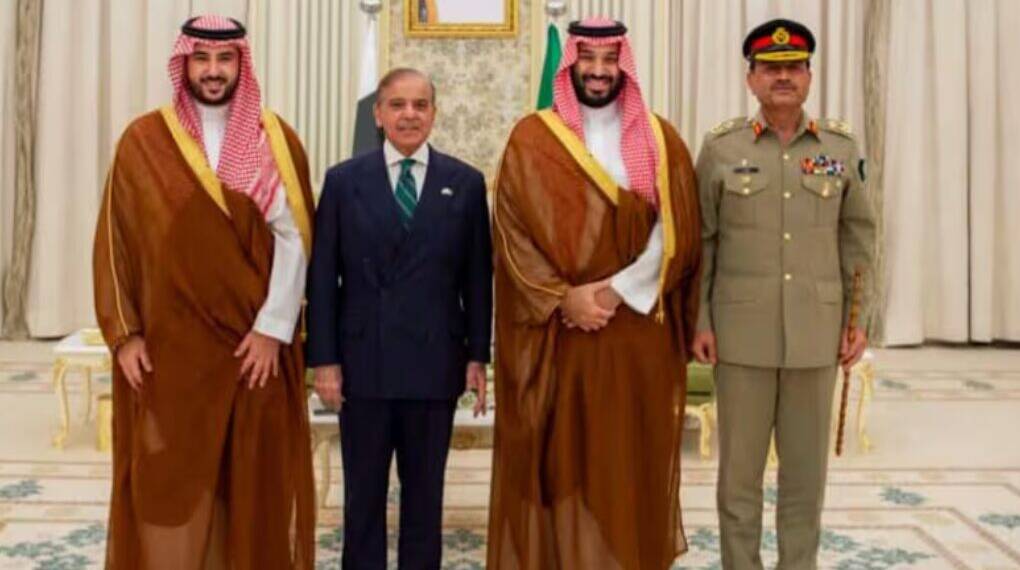 Saudi Arabia and Pakistan's new Mutual Defense Treaty marks a historic shift, right after Israel attacks Qatar, challenging U.S. dominance as the Gulf’s security guarantor. Is it Slap on Washington’s Face? 